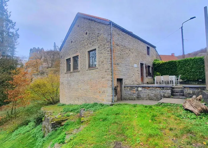 Сasa de vacaciones De Montaigle